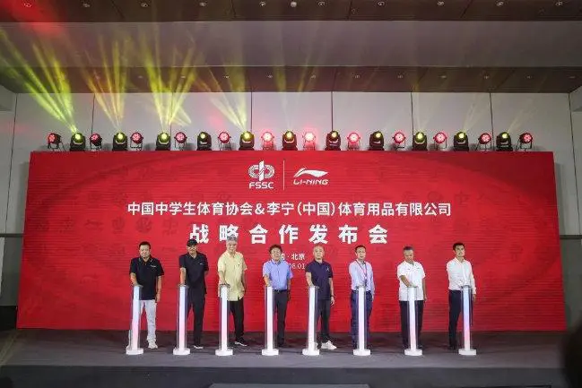 如何用瑜伽帮助篮球运动员提高平衡能力_2